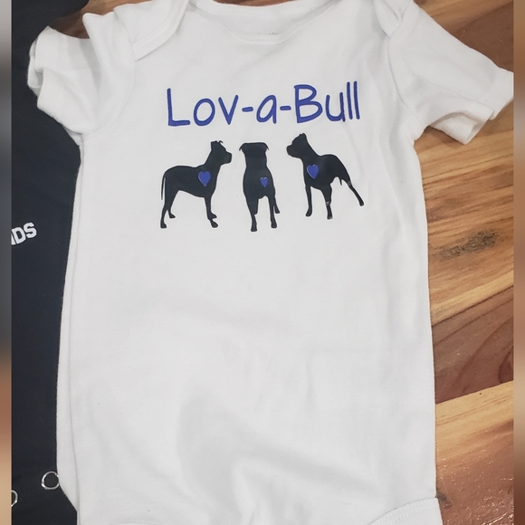 Dog Baby Onesie Bundle - Picture 3 of 5